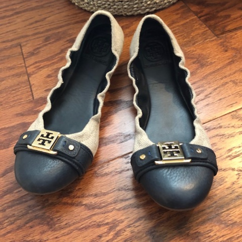 Tory Burch Ambrose Ballet Flats in linen / navy